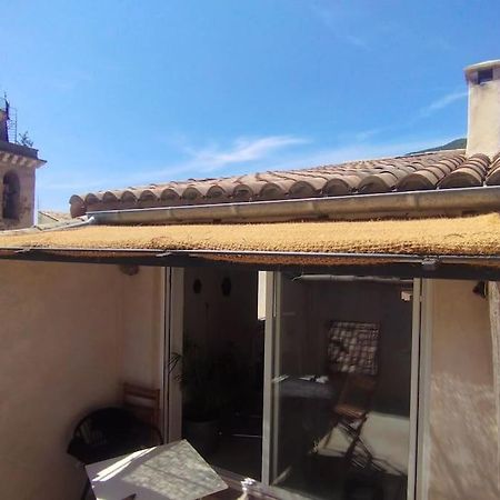 Appartamento Les Toits Nyonsais Esterno foto