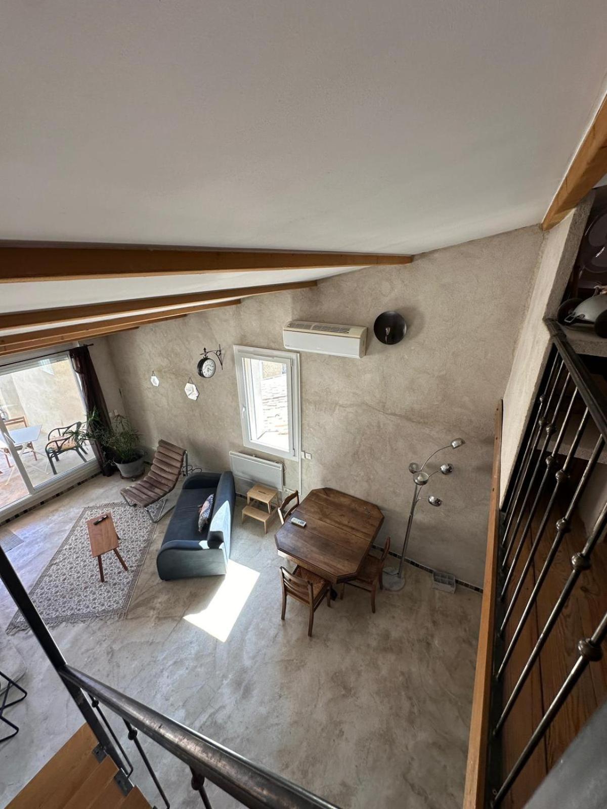 Appartamento Les Toits Nyonsais Esterno foto