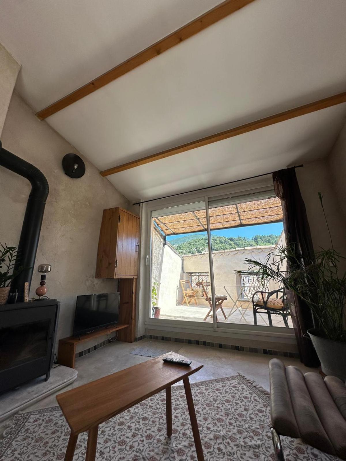 Appartamento Les Toits Nyonsais Esterno foto